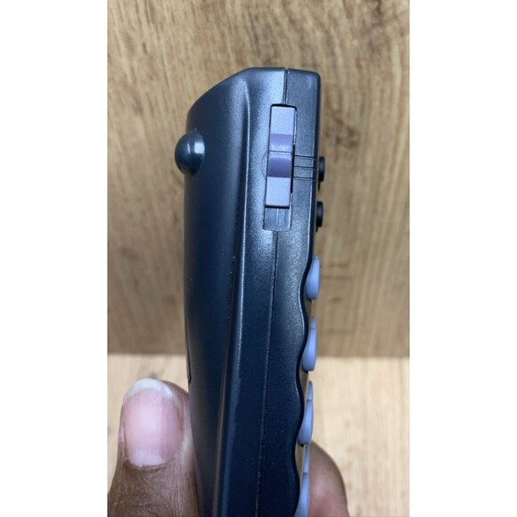 TOSHIBA CT-9792 REMOTE//CE27E15,CE27F15,TP50F60,ZF27F50,CX32E70,CG35E50, CL29E56 - Picture 6 of 11